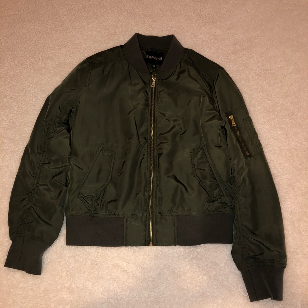 FLIGHT JACKET